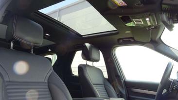 Land Rover Discovery Dynamic SE D300 AWD Garantie 11/2028 Noir — photo 12
