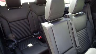 Land Rover Discovery Dynamic SE D300 AWD Garantie 11/2028 Noir — photo 14