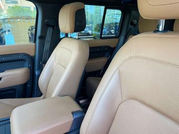 Land Rover Defender 110 5.0 V8 AWD Aut. Gris — photo 12