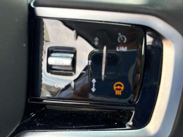Land Rover Discovery Sport D200 R-Dynamic HSE BlackPack — photo 19