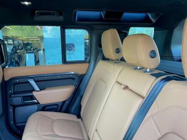 Land Rover Defender 110 5.0 V8 AWD Aut. Gris — photo 17