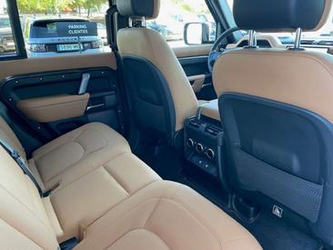 Land Rover Defender 110 5.0 V8 AWD Aut. Gris — photo 25