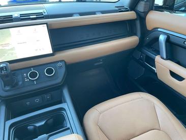 Land Rover Defender 110 5.0 V8 AWD Aut. Gris — photo 29