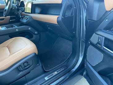 Land Rover Defender 110 5.0 V8 AWD Aut. Gris — photo 31