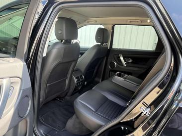 Land Rover Discovery Sport 1.5 P300e PHEV Dynamic SE — photo 21