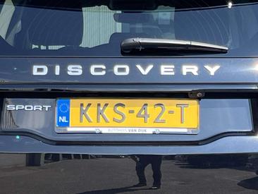 Land Rover Discovery Sport 1.5 P300e PHEV Dynamic SE — photo 45