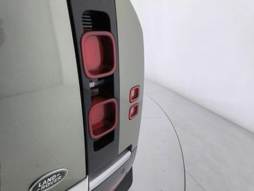 Land Rover Defender 90 Hard Top 3.0d I6 Mhev Awd 200cv — photo 20