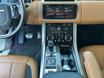 Land Rover Range Rover Sport HSE Dynamic 3.0 D250 — photo 12