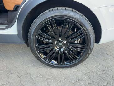 Land Rover Range Rover Sport HSE Dynamic 3.0 D250 — photo 13