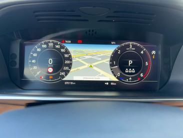 Land Rover Range Rover Sport HSE Dynamic 3.0 D250 — photo 17