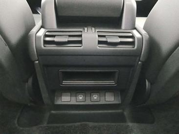 Land Rover Defender 90 Hard Top 3.0d I6 Mhev Awd 200cv — photo 25