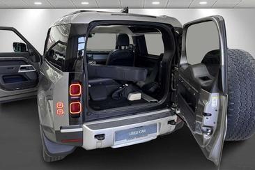 Land Rover Defender D250 — photo 15