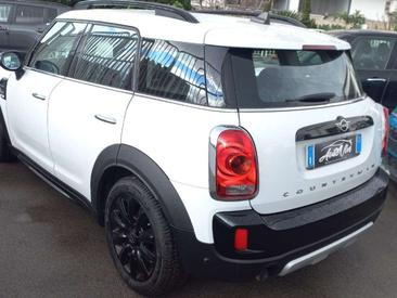 Mini Countryman ONE D — photo 4