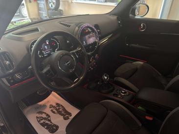 Mini Countryman COOPER SD — photo 7