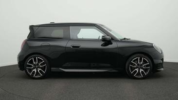 Mini Cooper SE JCW — photo 2