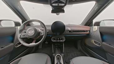 Mini Cooper SE JCW — photo 14