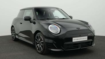 Mini Cooper SE JCW — photo 15