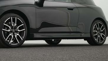Mini Cooper SE JCW — photo 17