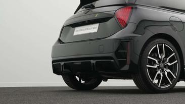 Mini Cooper SE JCW — photo 20