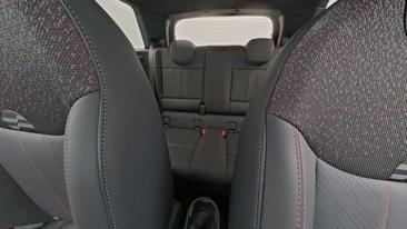 Mini Cooper SE JCW — photo 26