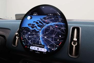 Mini Countryman Favoured Cooper SE — photo 19