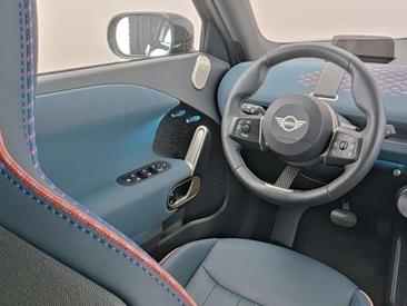 Mini Aceman Favoured Cooper SE — photo 3