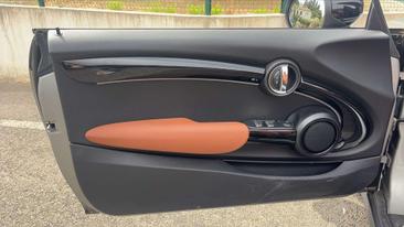 Mini Cabrio COOPER — photo 6