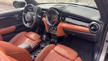 Mini Cabrio COOPER — photo 9