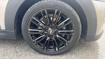 Mini Cabrio COOPER — photo 16