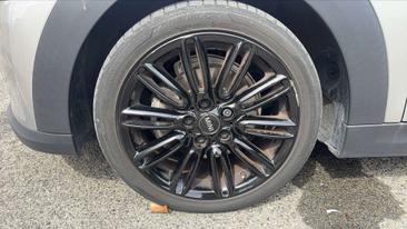 Mini Cabrio COOPER — photo 17
