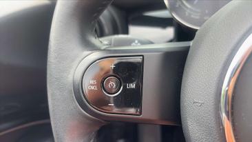 Mini Cabrio COOPER — photo 28