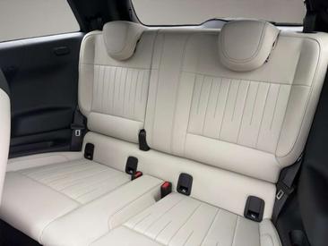 Mini Electric Favoured Cooper SE — photo 13