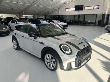 Mini Cabrio JCW Cooper S — photo 2