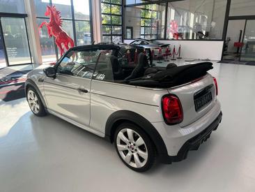 Mini Cabrio JCW Cooper S — photo 5