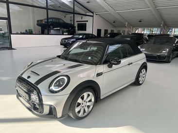 Mini Cabrio JCW Cooper S — photo 6