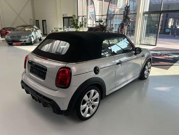 Mini Cabrio JCW Cooper S — photo 9