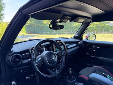 Mini Cabrio John Cooper Works — photo 11