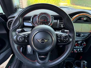 Mini Cabrio John Cooper Works — photo 12