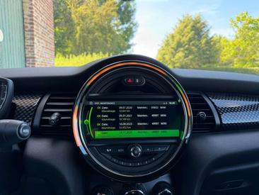 Mini Cabrio John Cooper Works — photo 16