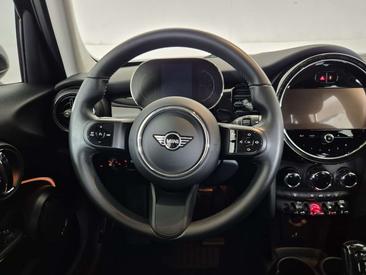 Mini 5 Portes Camden Cooper — photo 9