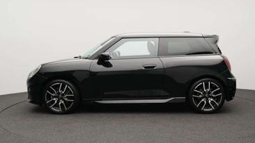 Mini Cooper SE JCW — photo 3