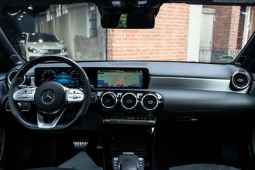 Mercedes Classe A 250 AMG Line — photo 4