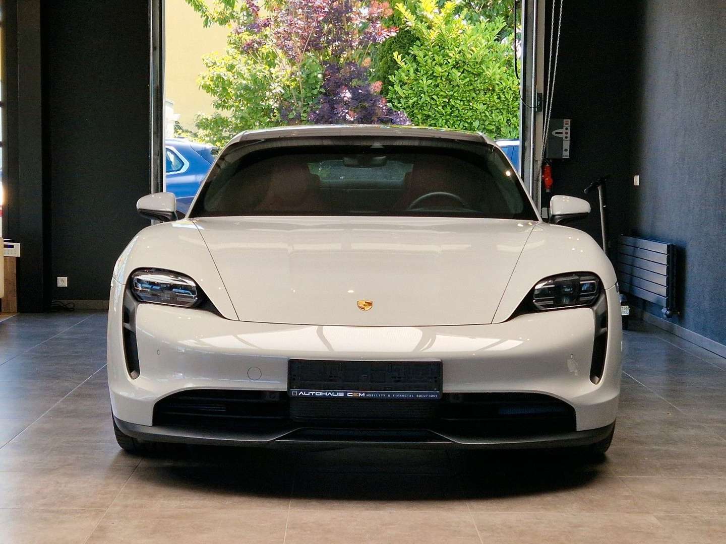 Porsche Taycan Panorama - 2021 - Joinsteer - #10
