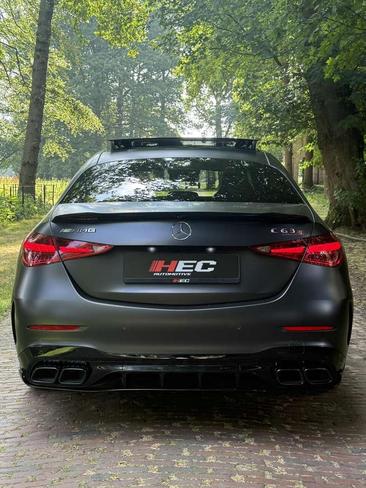 Mercedes Classe C63 AMG 63 — photo 4