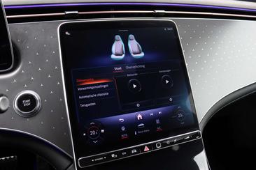 Mercedes EQE 350 AMG Line — photo 32