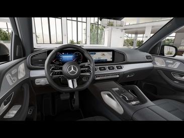 Mercedes GLS 350 Night Edition — photo 3