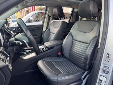 Mercedes GLS 350 Premium Plus — photo 9