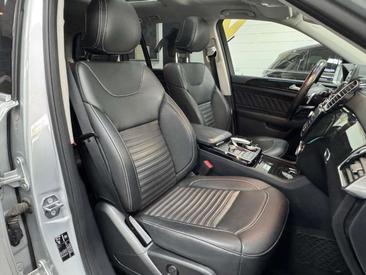 Mercedes GLS 350 Premium Plus — photo 10