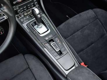 Porsche 991 II GTS — photo 11