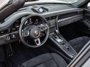 Porsche 991 II GTS — photo 6